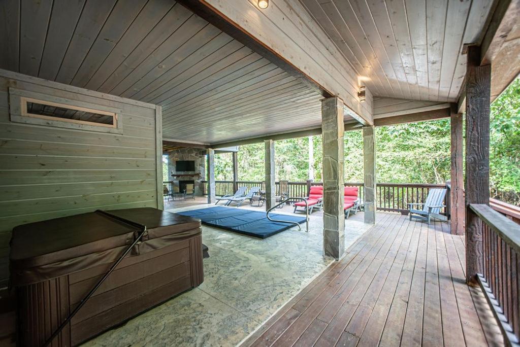 Merlot Mountain - Heated Spa Pool And Hot Tub! Cabin 브로큰보우 외부 사진