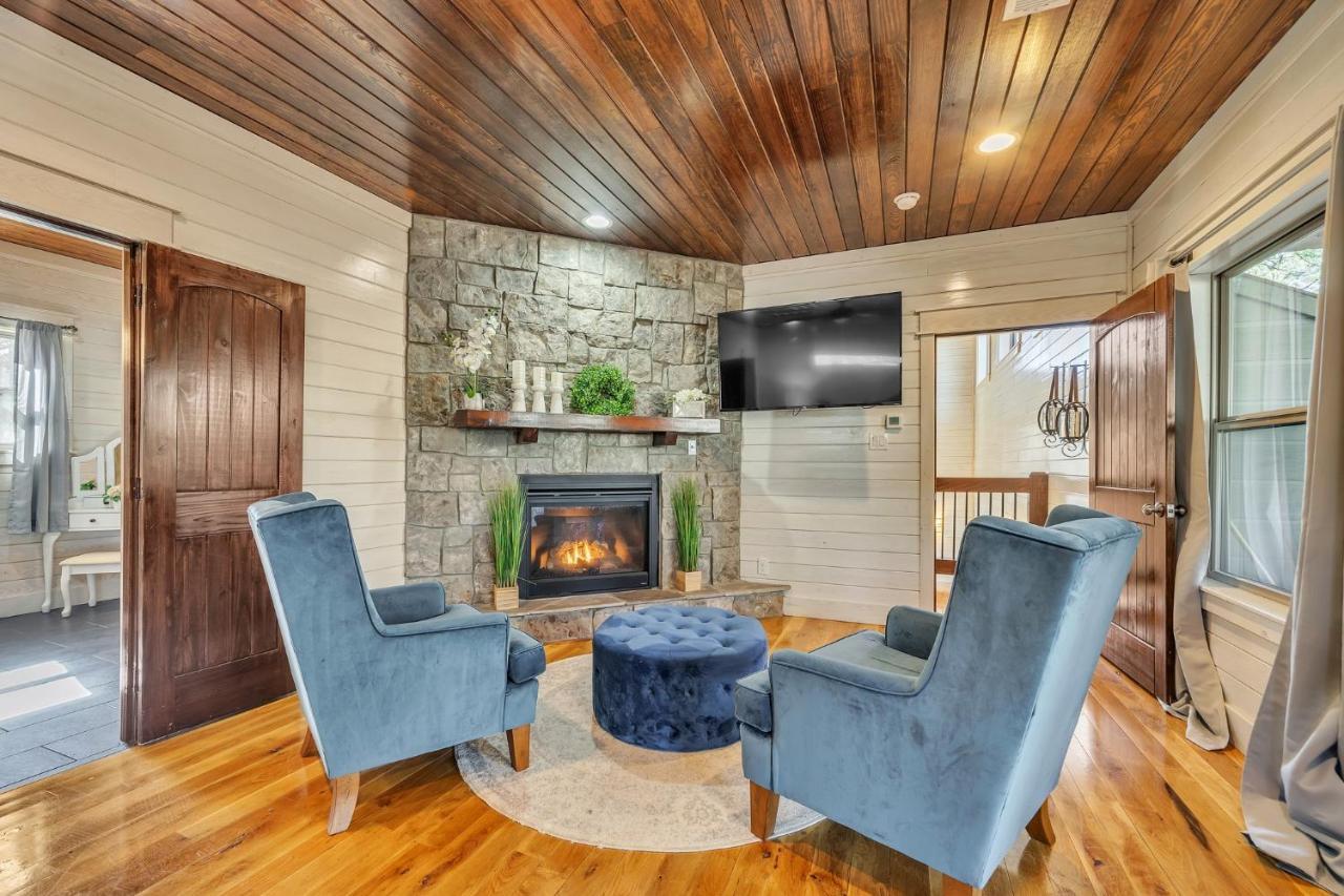 Merlot Mountain - Heated Spa Pool And Hot Tub! Cabin 브로큰보우 외부 사진