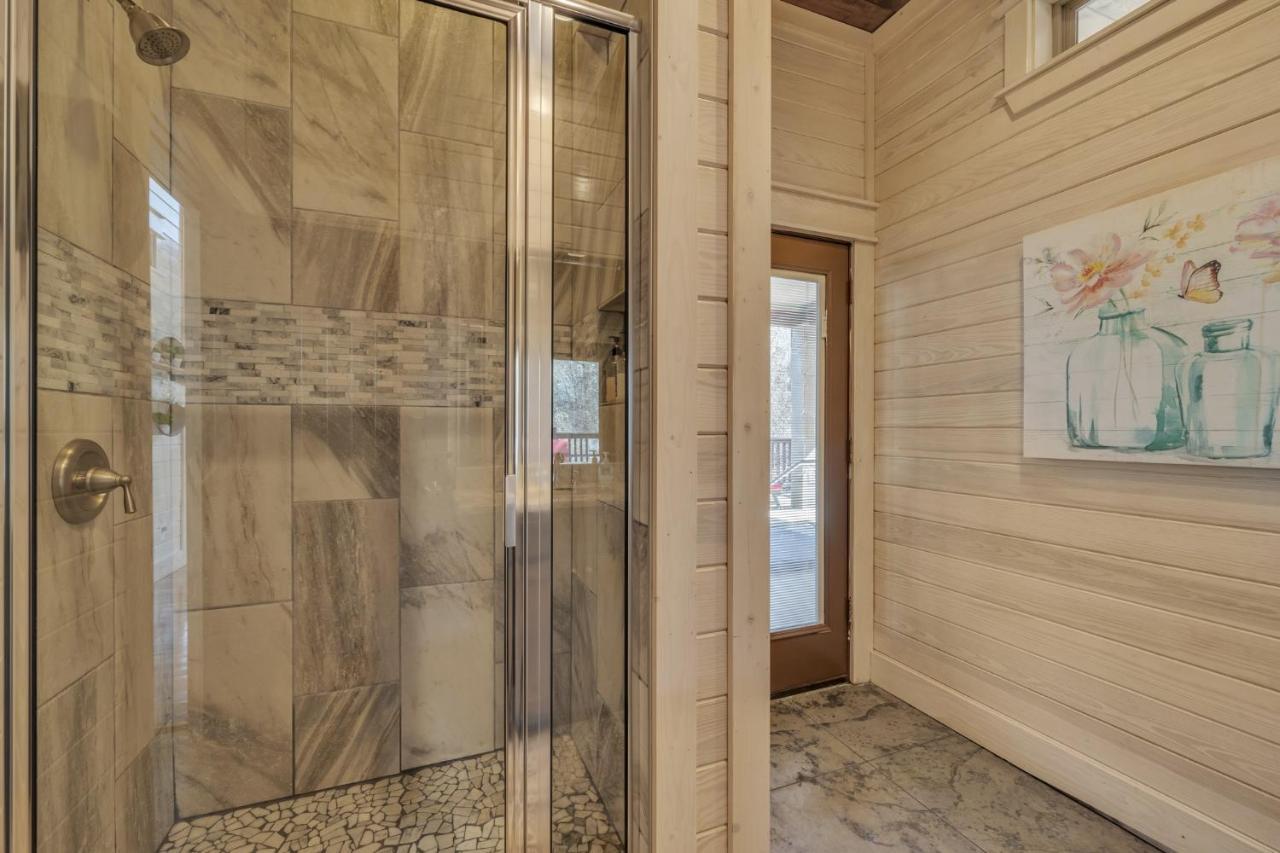 Merlot Mountain - Heated Spa Pool And Hot Tub! Cabin 브로큰보우 외부 사진
